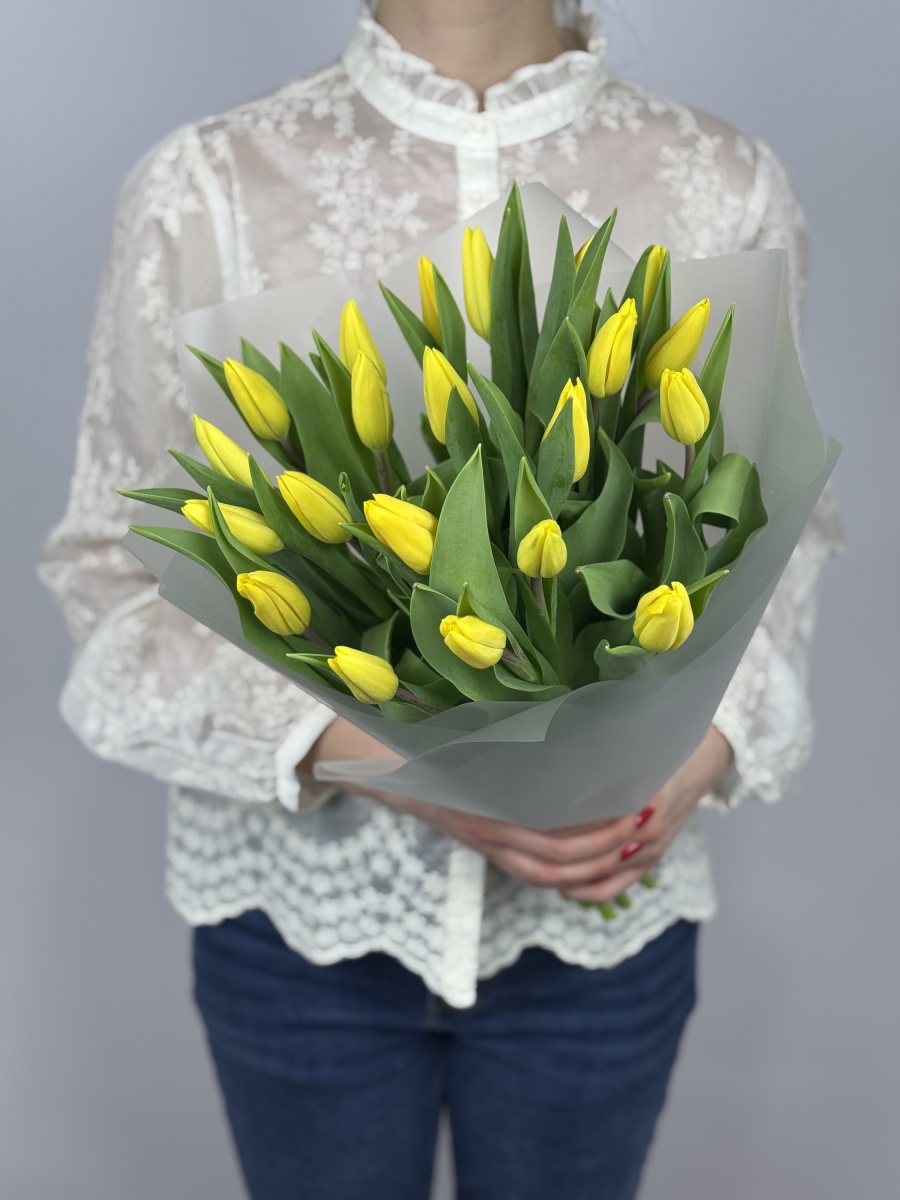 Букет 21 классический тюльпан (цвет на выбор)