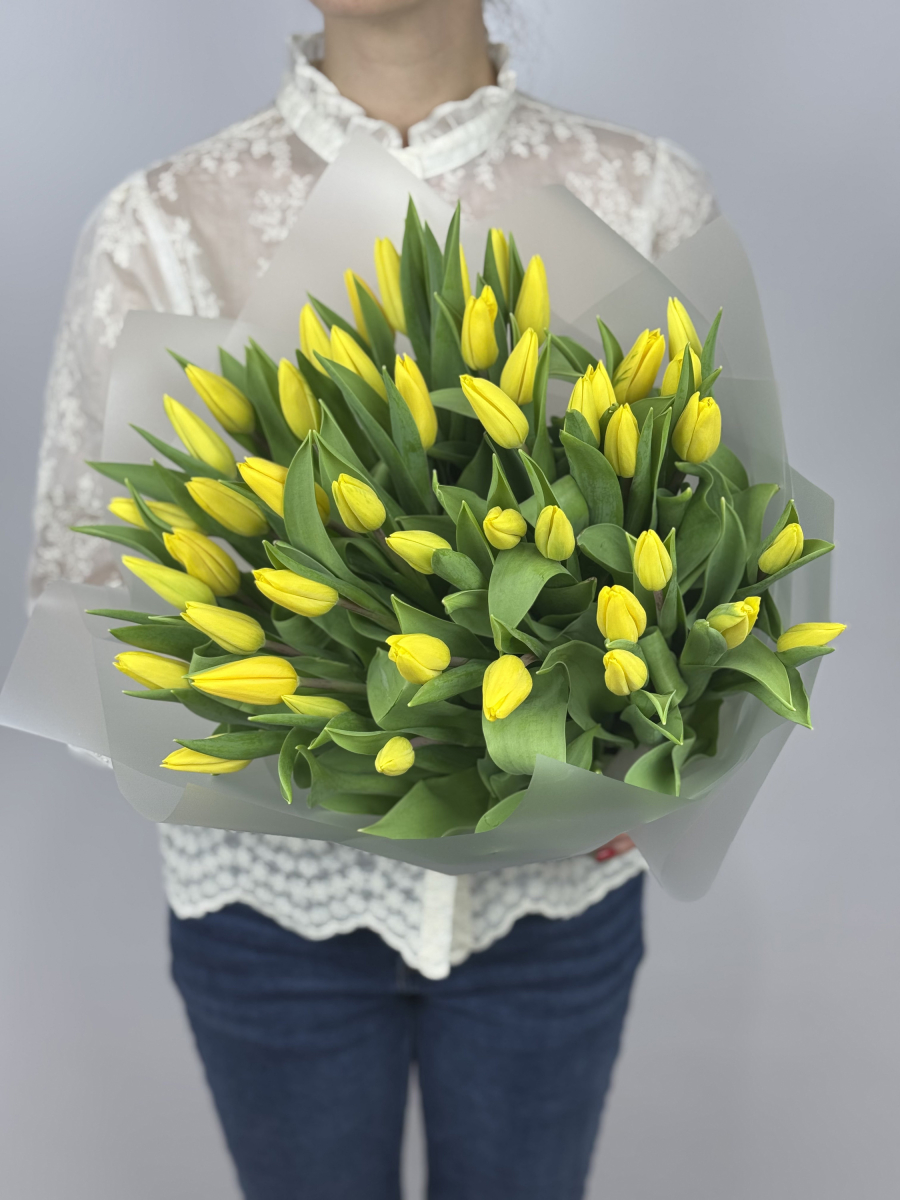 Букет 51 классический тюльпан (цвет на выбор)