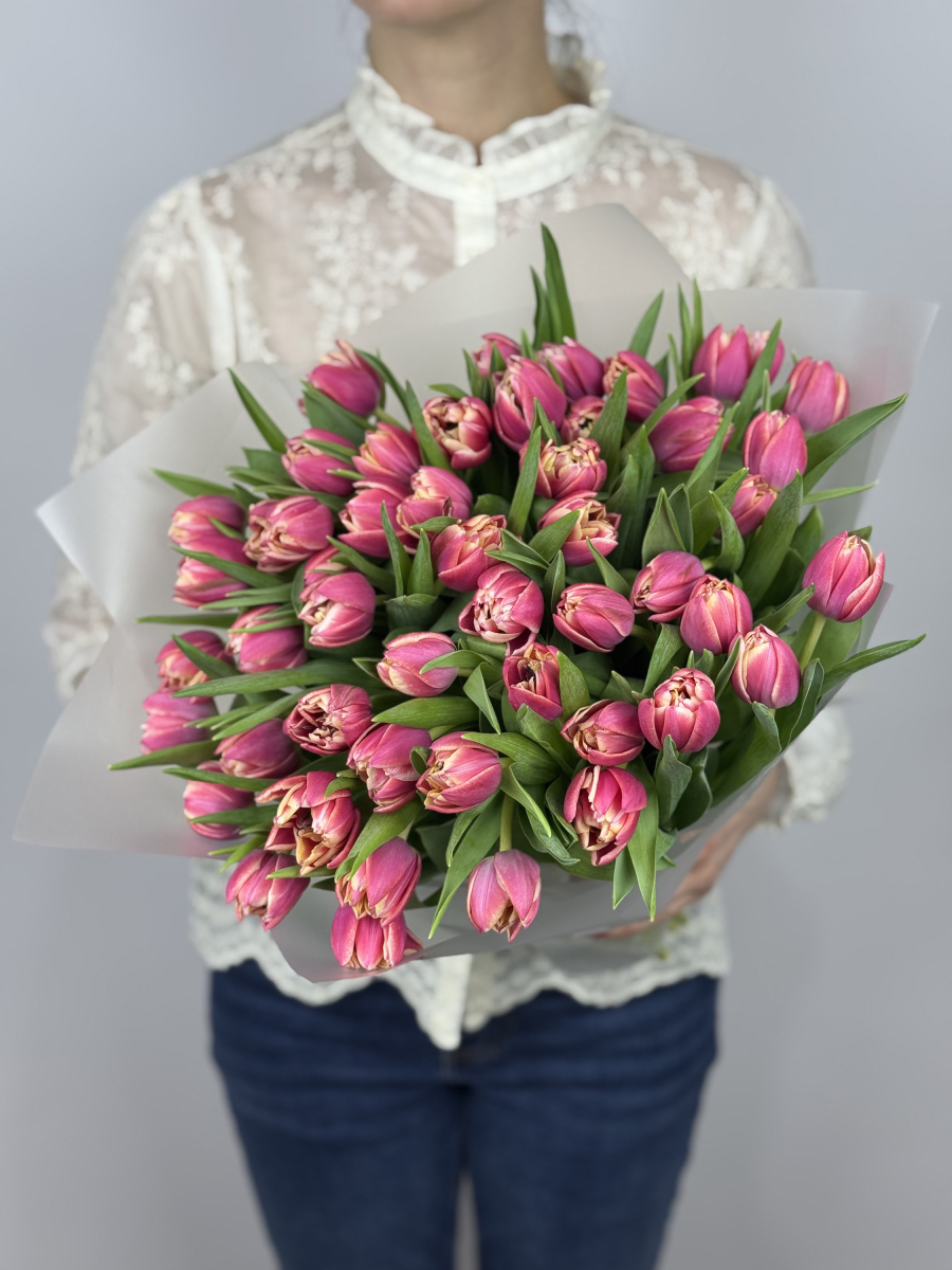 Букет 51 пионовидный тюльпан (цвет на выбор)